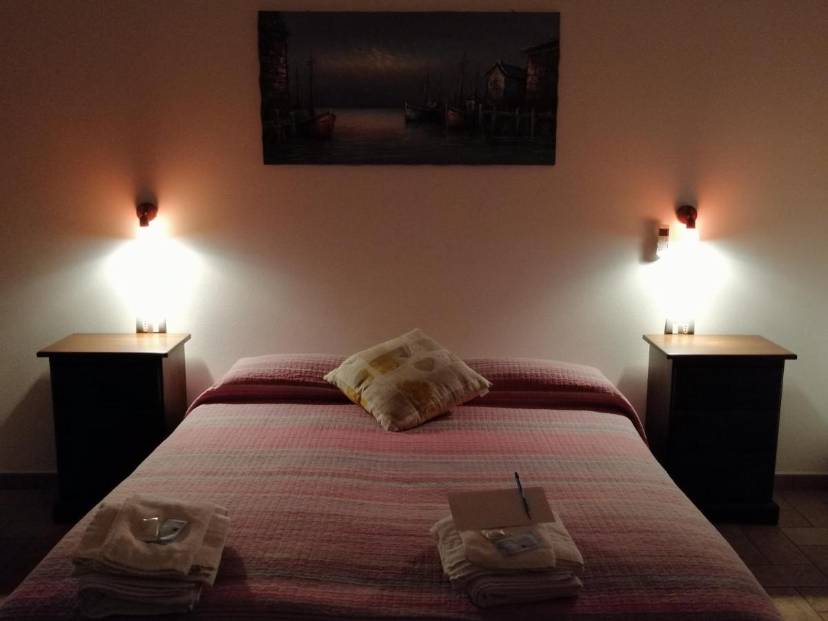 La Casa Della Nonna Bed & Breakfast บริซิเกลลา ภายนอก รูปภาพ