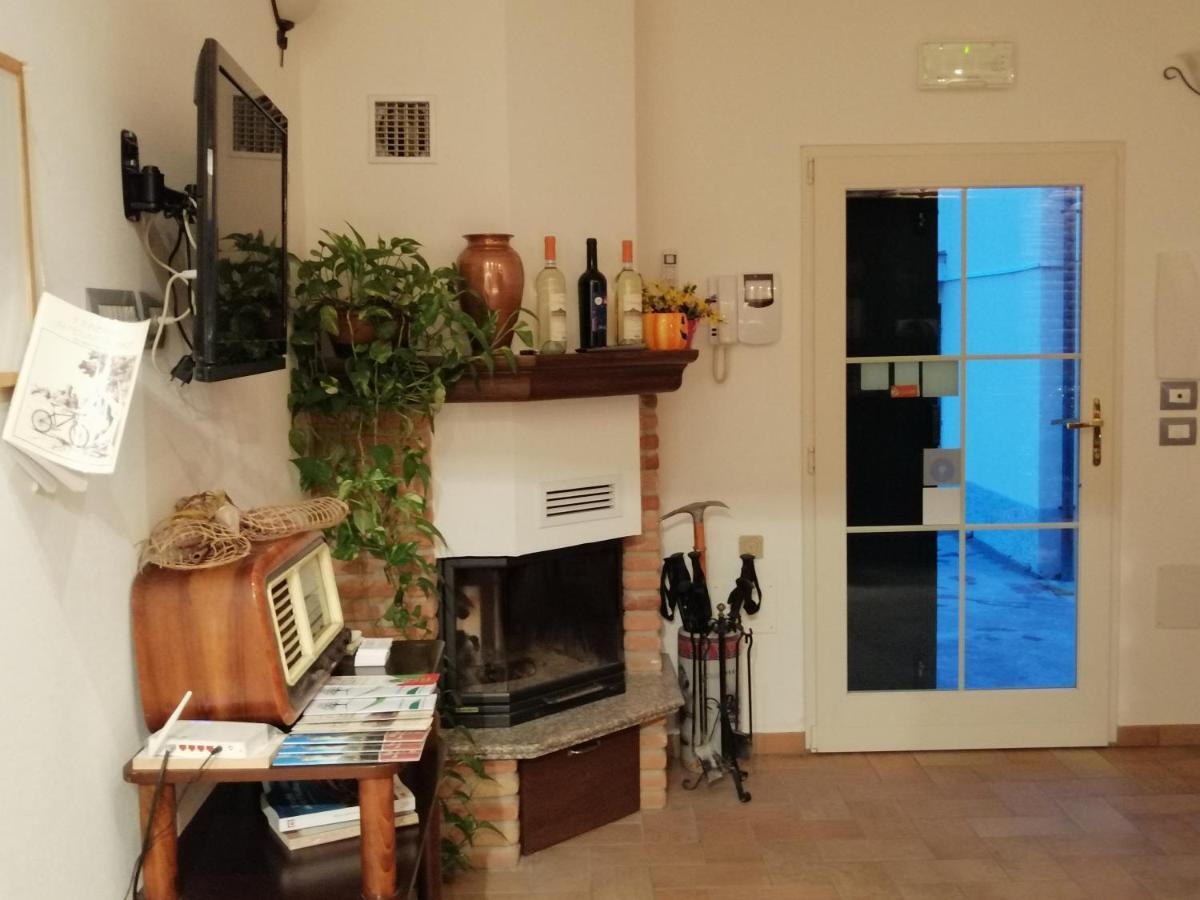 La Casa Della Nonna Bed & Breakfast บริซิเกลลา ภายนอก รูปภาพ